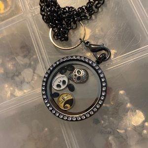 COPY - Jack floating locket